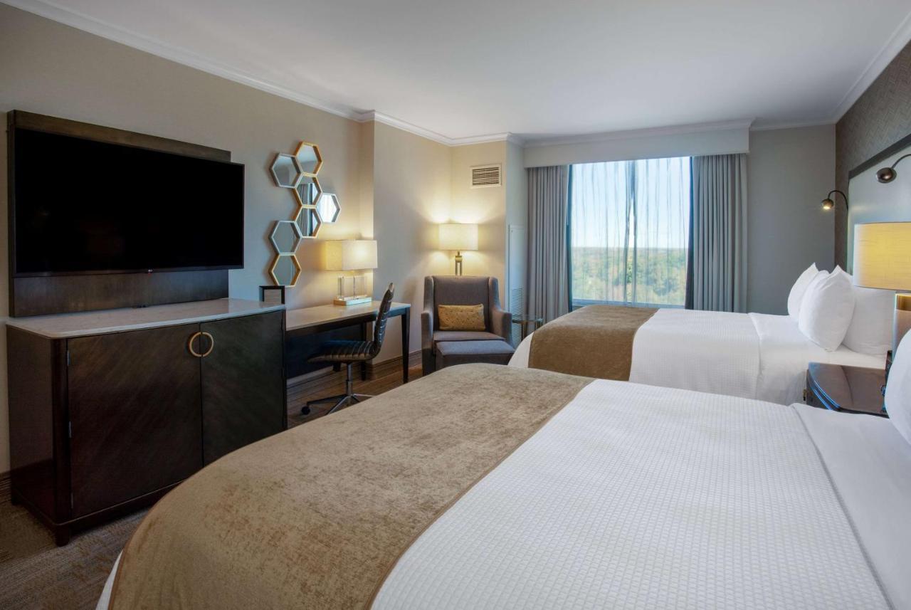แกรนโดเวอร์ รีสอร์ต กอล์ฟ แอนด์ สปา Hotel กรีนส์โบโร ภายนอก รูปภาพ