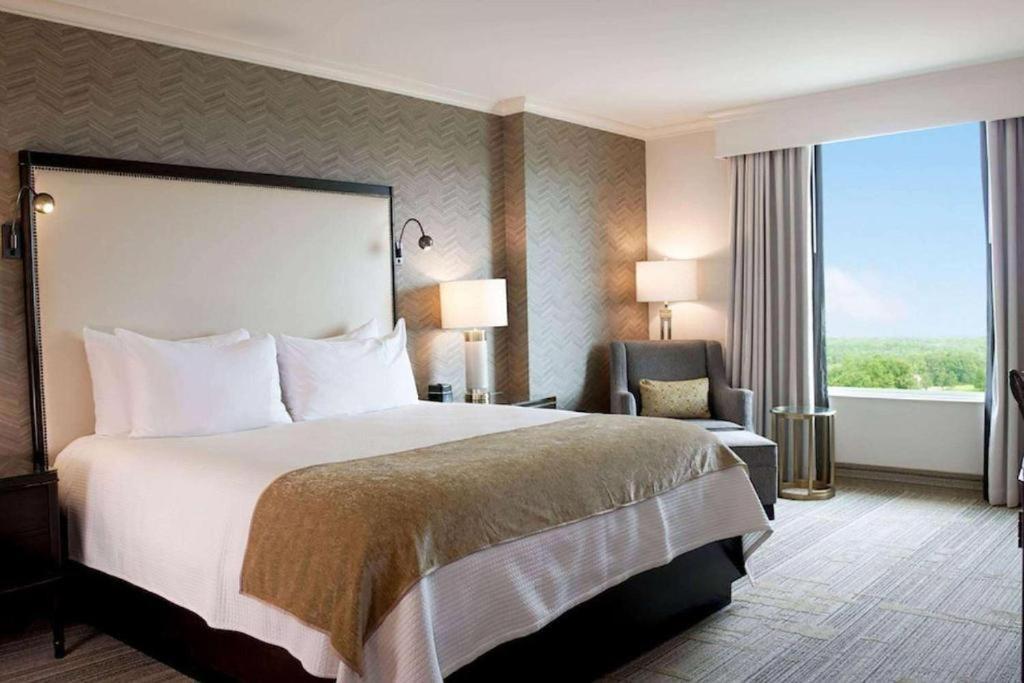 แกรนโดเวอร์ รีสอร์ต กอล์ฟ แอนด์ สปา Hotel กรีนส์โบโร ภายนอก รูปภาพ
