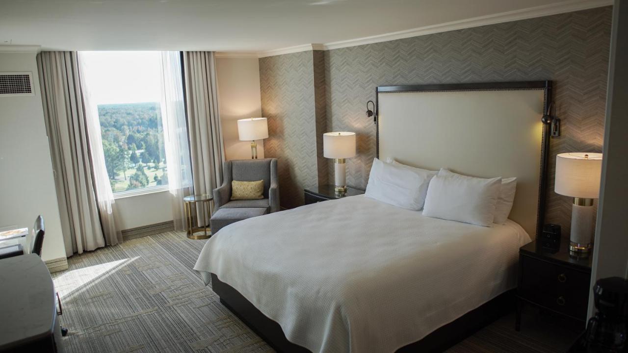 แกรนโดเวอร์ รีสอร์ต กอล์ฟ แอนด์ สปา Hotel กรีนส์โบโร ภายนอก รูปภาพ